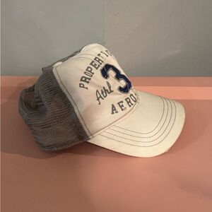 Aeropostale White and Gray Trucker Hat